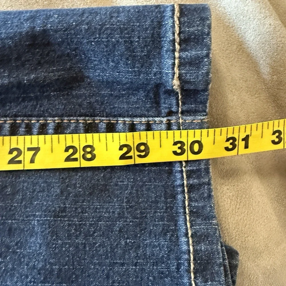 Signature Levis‎ Jeans Womens 14 34x30.5 Totally Slimming Waist Bootcut New Tags